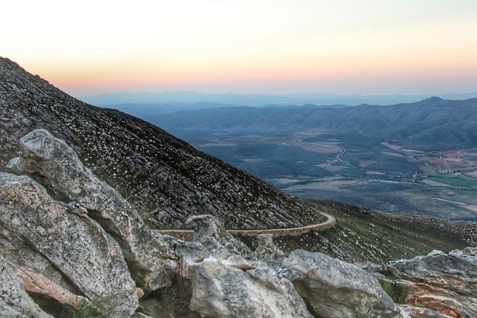 Half-Day Swartberg Pass PRIVATE Tour (including lunch & transfer - Oudtshoorn) - Photography and timing: how to get the best shots without feeling rushed