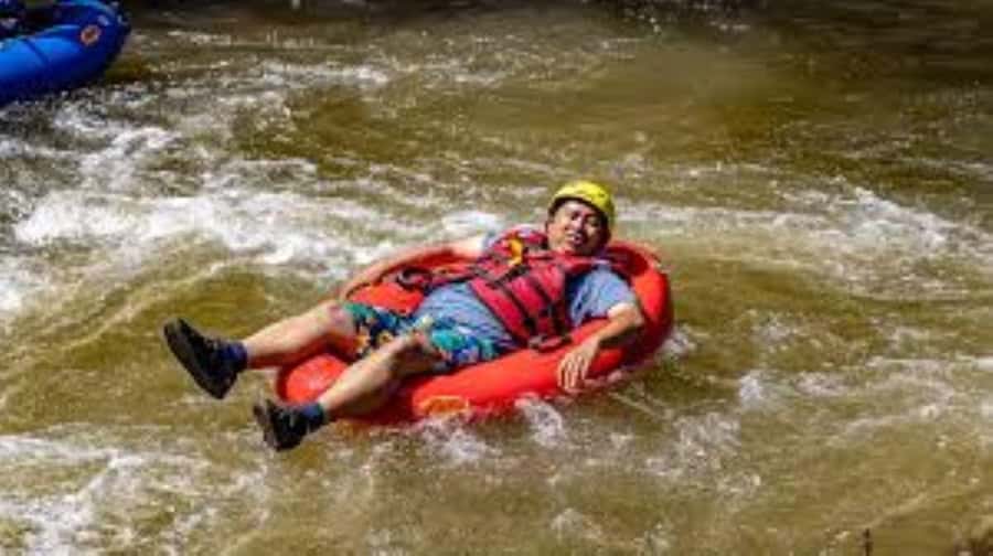 Hazyview : Tubing/Geckoing/Kloofing - How tubing, gecko rafts, and kloofing work together on the Sabie