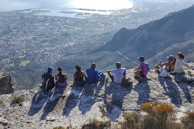 Hike Table Mountain with a Guide - Choose Route - Climbing India Venster: Technical Moves, Uneven Rock, and Height Exposure