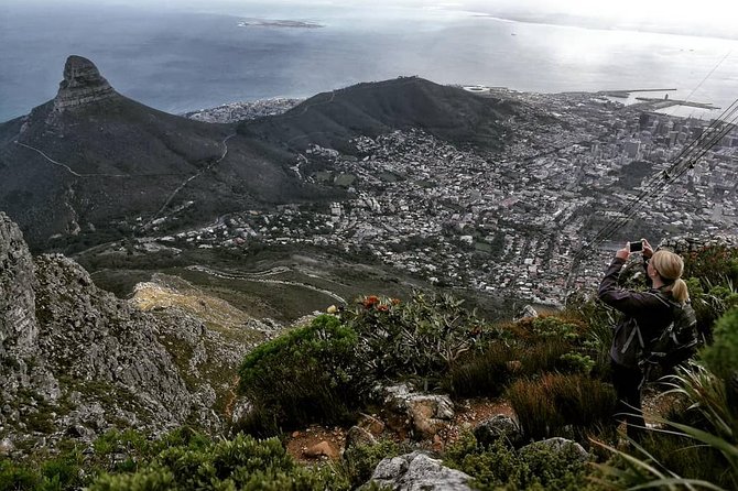 Hike Table Mountain with a Guide - Choose Route - Meeting at the Cableway and Starting Smart