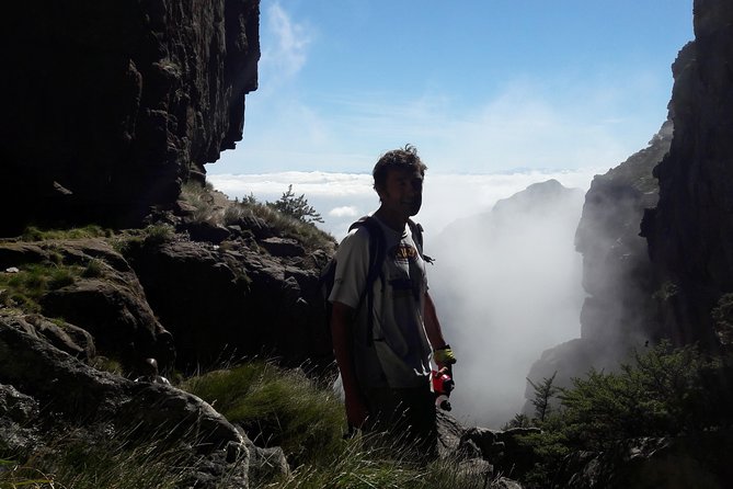Hiking Table Mountain sunrise via Platteklip Gorge Morning Hike - India Venster and Route Swaps: Why Your Guide’s Choices Matter