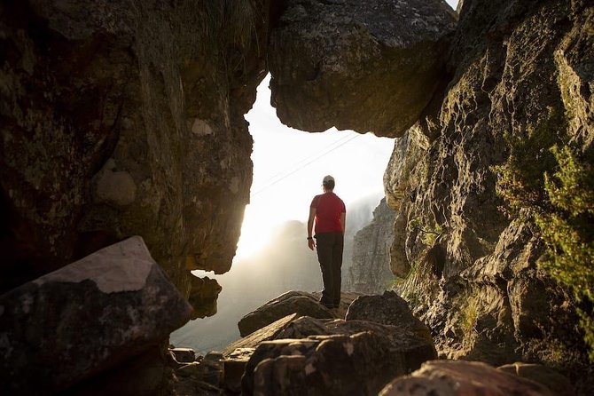 India Venster: sensational half-day route up Table Mountain - Entering India Venster: what the climb actually feels like