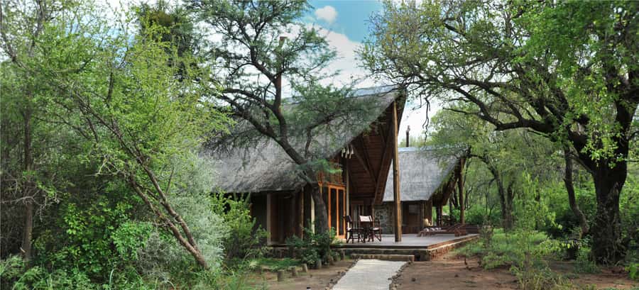 Johannesburg: 2-Day 4-Star Pilanesberg Safari - How to plan for the conservation fee at the gate