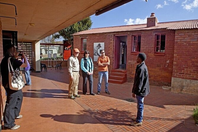Johannesburg Full Day - The Air-Conditioned Vehicle With WiFi: More Important Than It Sounds