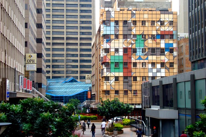 Johannesburg Half Day City Tour - Constitution Hill Human Rights Precinct: the stop that sets the tone