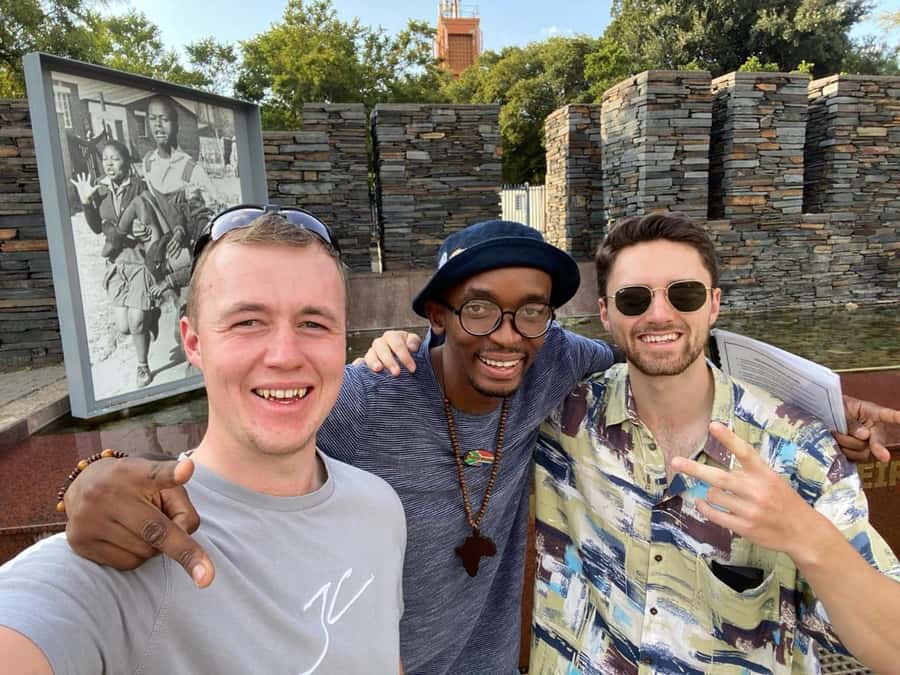 Johannesburg: Half-Day Soweto Tour with a Local Guide - 4 hours in Soweto: a compact plan with big meaning