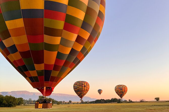 Johannesburg: Hot Air Balloon Flight along Magalies Valley - Bill Harrop Launch Morning: Muffins, Photos, and the Calm Pre-Flight