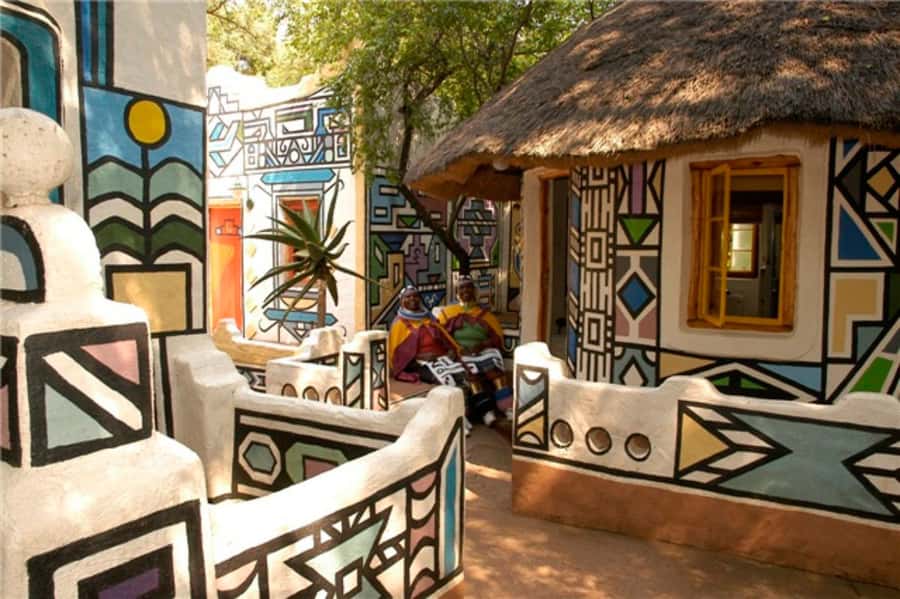 Johannesburg: Lesedi Cultural Village Experience - A half-day route through five South African cultures