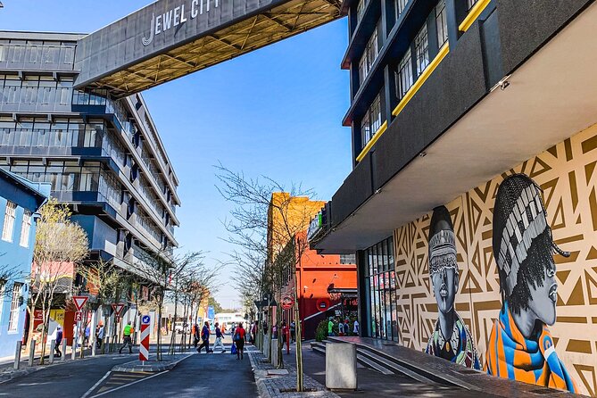 Johannesburg: Maboneng Street Art & Culture Tour - Jewel City plus artist hangouts: where street art meets modern creativity