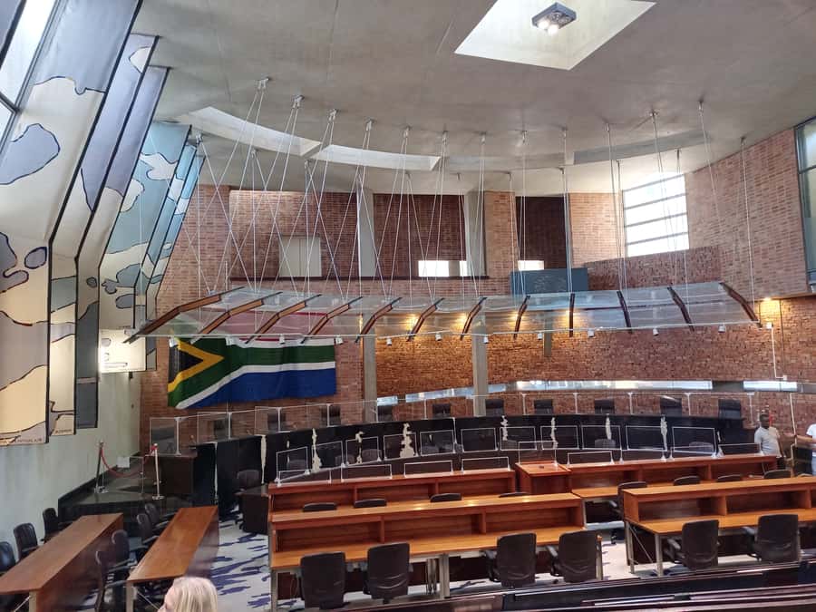 Johannesburg: Private Guided City Tour with Apartheid Museum - Private Guide and Hotel Transfer: Fewer moving parts