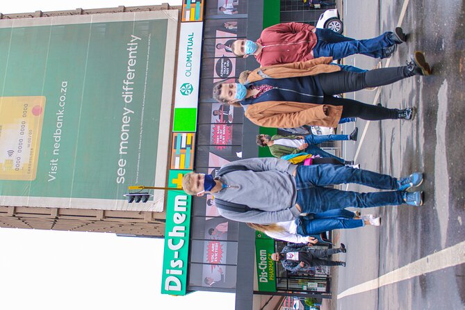 Johannesburg's Migration History with a local lunch - Hillbrow on foot, vendors, parks, and the migration thread