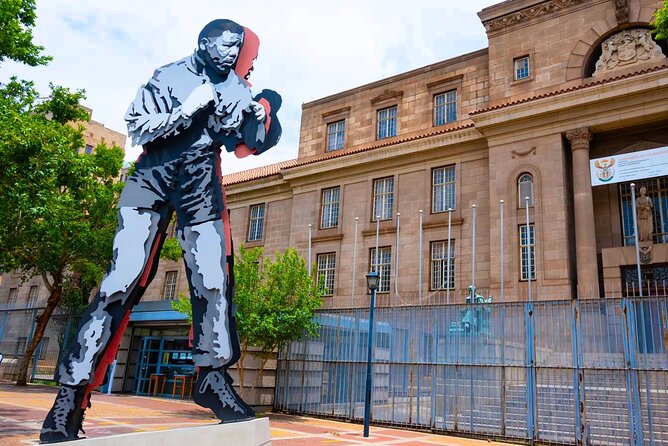 Johannesburg,Soweto & Apartheid museum tour - Why this Johannesburg and Soweto day tour makes a smart first outing