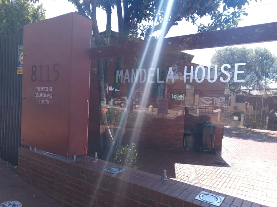 Johannesburg: Soweto History Tour with Hotel Pickup - Price and Value: What $95 Really Covers
