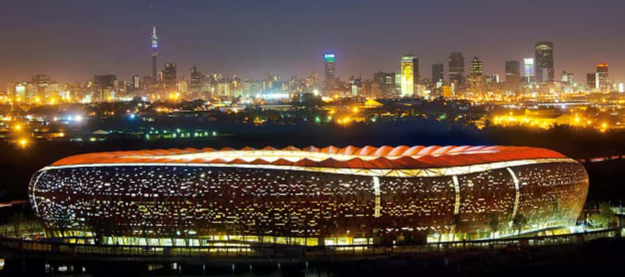 Johannesburg: Soweto Night Tour - Vilakazi Street in Orlando West: the Mandela and Tutu pass-by moments