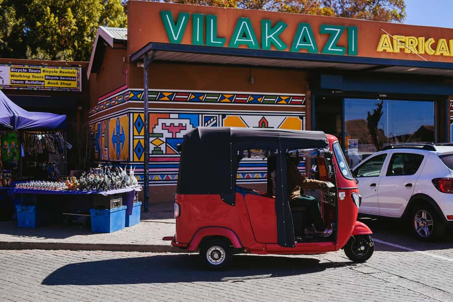 Johannesburg: Soweto Tour by Tuk Tuk - Why a tuk tuk in Soweto beats the usual bus shuffle