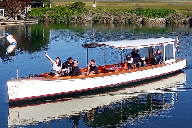 Knysna Boat Cruise aboard Coquette - Where You Start at Thesen Island and How the Timing Works