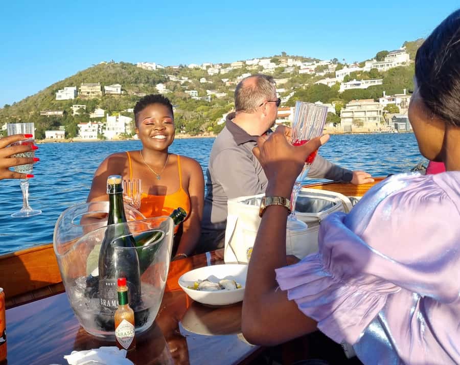 Knysna: Sightseeing Cruise on Coquette - From Thesen Island docks to where you meet: getting on board smoothly