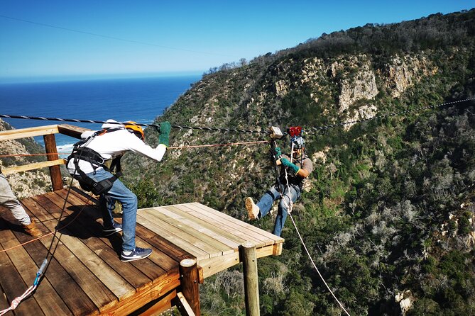 Knysna Ziplines Tour - Getting There: Meeting Point on Sasol Harkerville N2