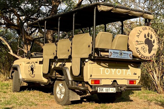 Kruger Park - Full day - Private safari vehicle - Exiting through Orpen Gate: stay alert on the return