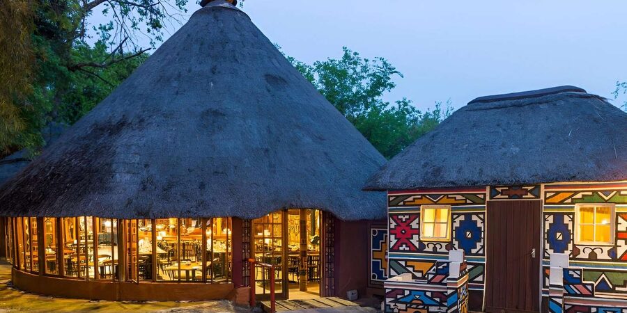 Lesedi Cultural Village with lunch or dinner cultural food - The 2.5-Hour Guided Walk: Zulu, Xhosa, Pedi, Sotho, Ndebele