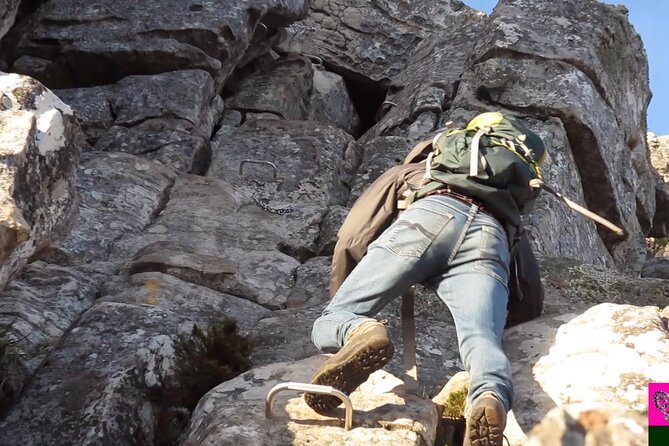 Lion's Head HIKE Table Mountain in Cape Town-South Africa - Picking the right route: India Venster vs Platteklip Gorge vs Lion’s Head