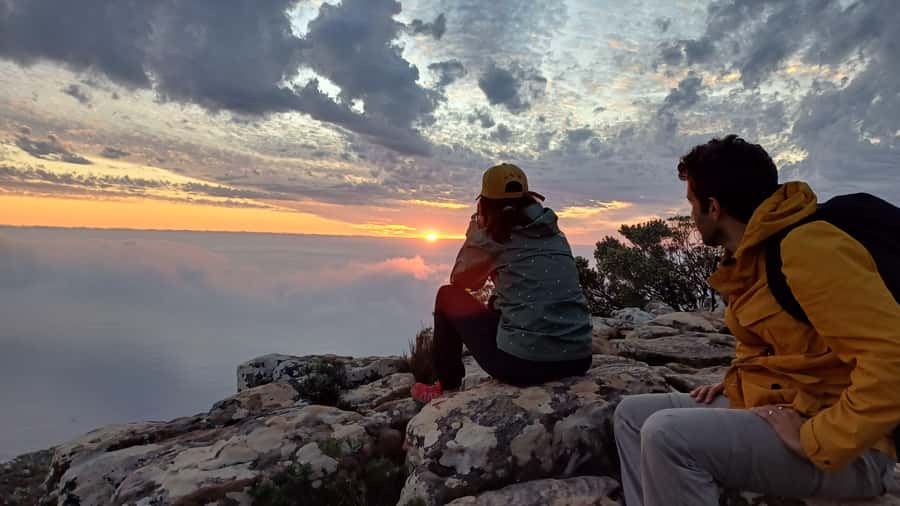 Lion's Head: Hike with a registered hiking guide - The View Map in Your Head: Twelve Apostles, Table Mountain, City Bowl, Harbor