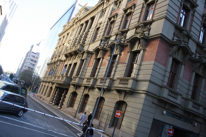 LocalPlaces Understanding Johannesburg Walking Tour - Pace, weather, and group setup you should plan for