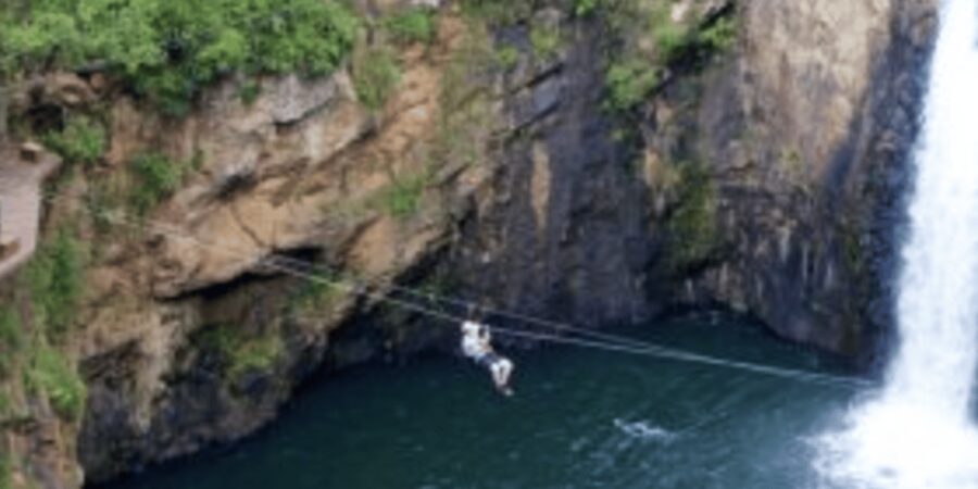 Magoebaskloof Adventures: 2H Canopy Tour - The Foefie Cable Slide and the Suspension Bridge Moment