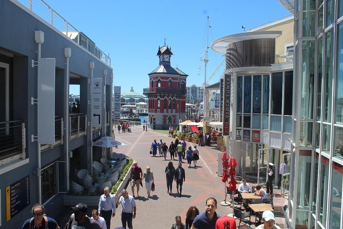 Nelson Mandela's Robben Island Prison Museum Cape Town City Tour + Ferry Tickets - Castle of Good Hope: 17th-century Dutch power in full view