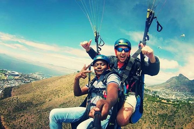 Paragliding in Cape Town (Icarus) - Gear, Fit, and the Short Run at Takeoff