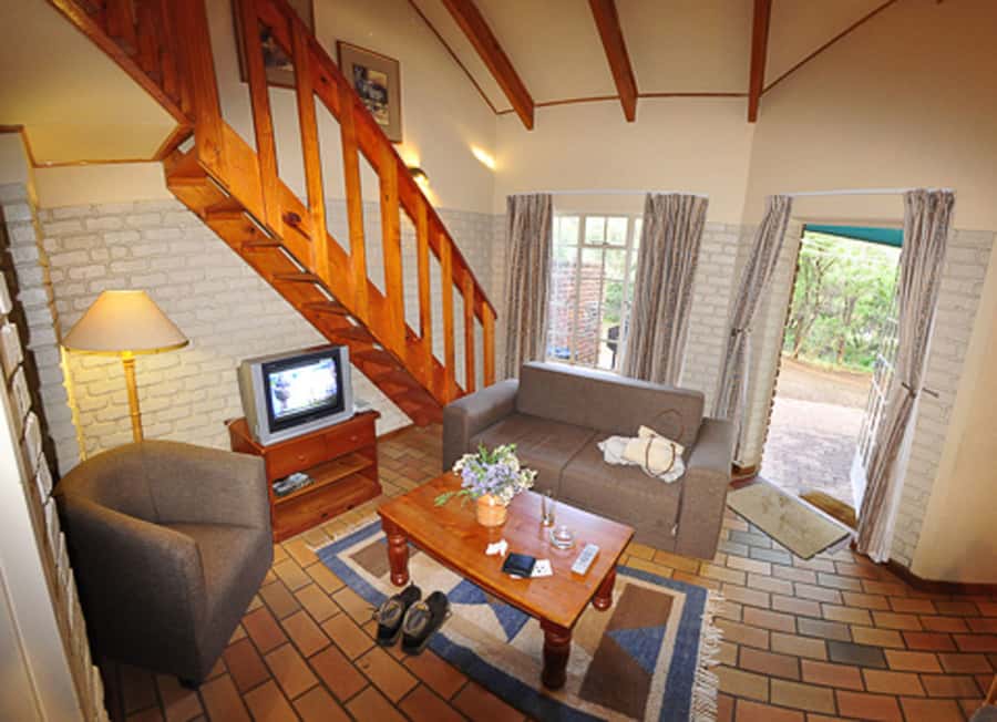 Pilanesberg: 2 Day 3-Star Pilanesberg Safari - Transport plan that keeps your safari comfortable