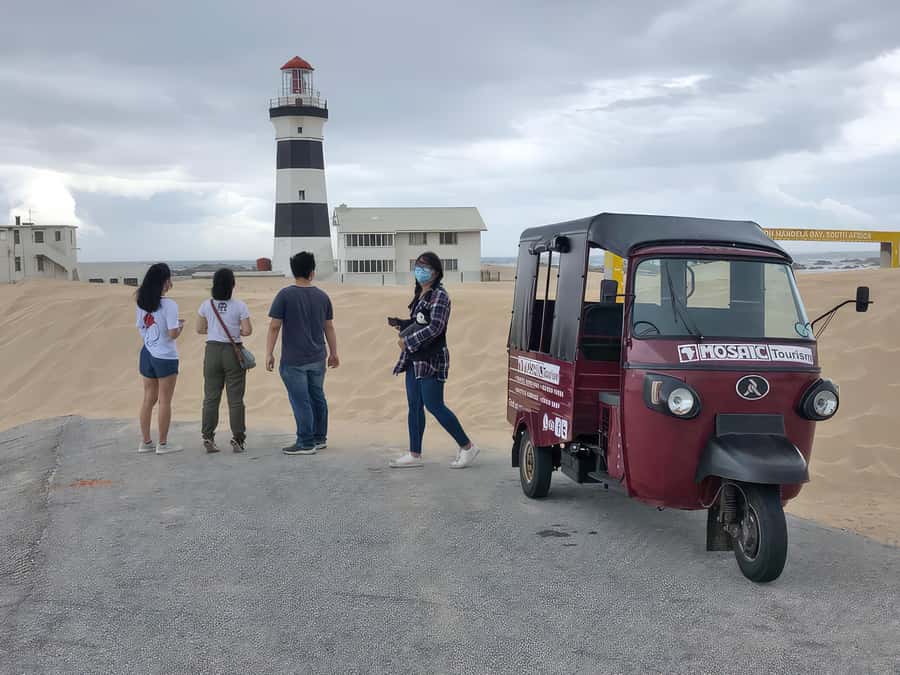 Port Elizabeth tuk-tuk tour, experience the natural beauty. - Pickup, timing, and what “3 hours” really means