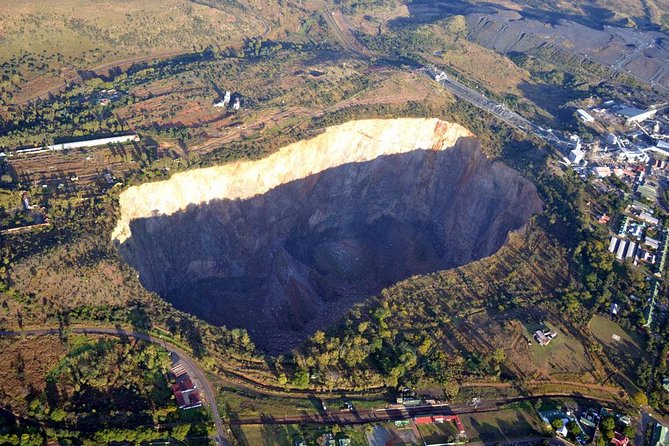 Pretoria City and Diamond Mine Tour - Pretoria City and Diamond Mine: a day with context, not chaos