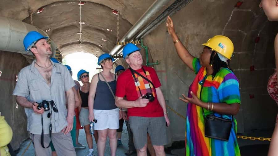 Pretoria: Cullinan Surface Diamond Mine Walking Tour - Cullinan in Pretoria: a famous diamond source made walkable
