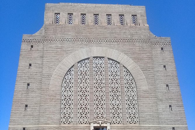 Pretoria Historical Tour - Air-conditioned comfort and a short, focused format