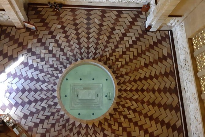 Pretoria Tour - Voortrekker Monument: hilltop views and a clear timeline