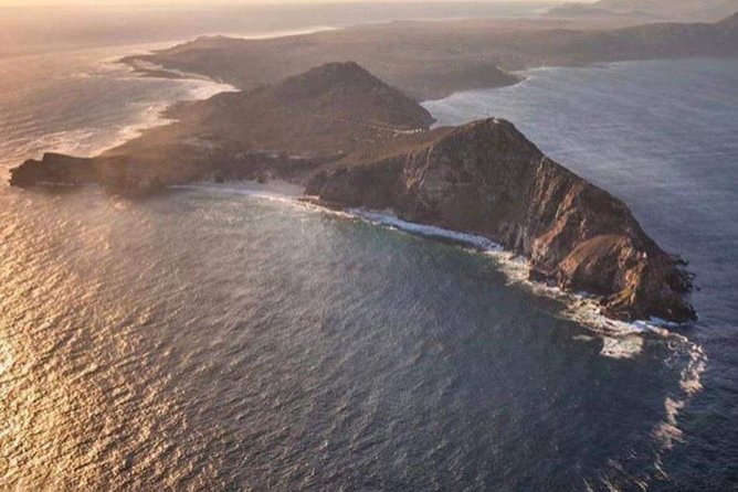 Private Cape Peninsula Tour - Camps Bay photo stop: Lions Head, Table Mountain, and the Atlantic views