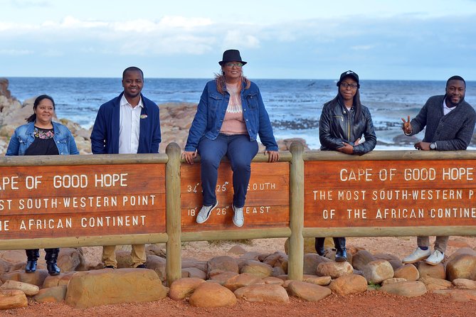 Private Cape Peninsula Tour, With Close Range Penguin Encounter From Cape Town. - The penguins at Boulders Beach: plan time, plan fees