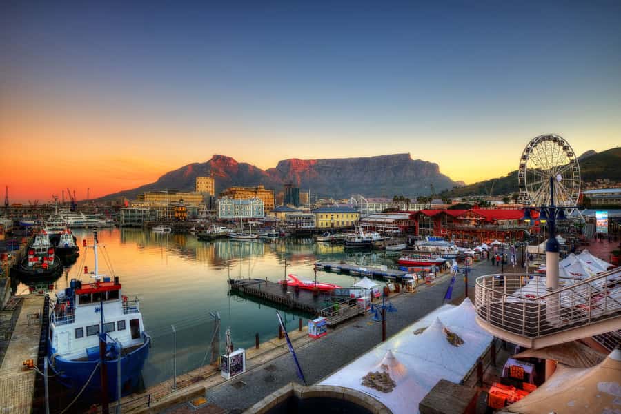 Private Custom Tour with a Local Guide Cape Town - The core plan: orientation, photos, and guided walking