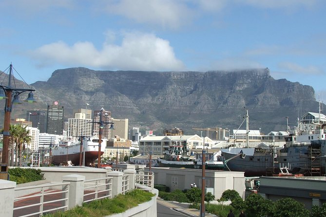 Private Full Day Cape Town City Scenic and Table Mountain Tour. - A private, panoramic day in Cape Town that actually makes sense