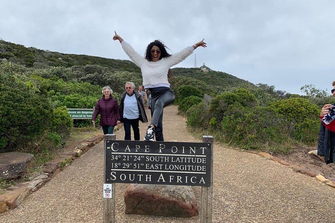 Private Full Day Tour To Cape Point, Penguins With Table Mountain. - Simon’s Town and Boulders Beach penguins up close