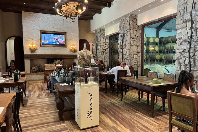 Private Full Day Wine Tour: Stellenbosch and Franschhoek & Paarl - Why Stellenbosch, Franschhoek, and Paarl in one day works
