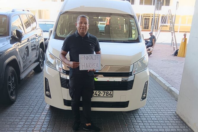 Private Group 4-13 passengers Cape Town Airport Transfers - Cape Town Airport to the City Centre in About 30 Minutes