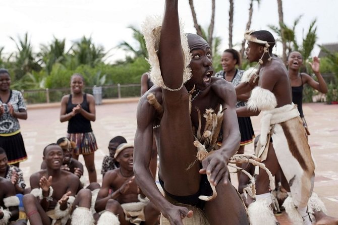 Private Guided Cultural Day Tour of Zulu Village & PheZulu Safari Park - Price and value: is $250 per person fair?
