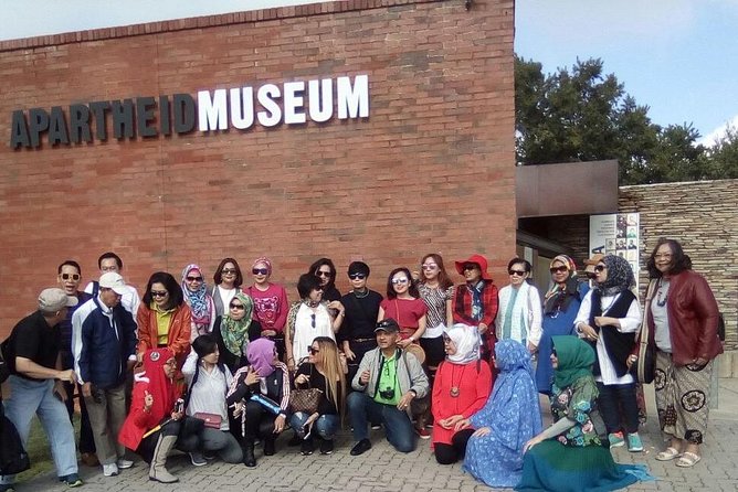 Private Johannesburg Full Day Tour Incl Soweto & Cultural Experience - Planning a full day in Johannesburg without losing your cool