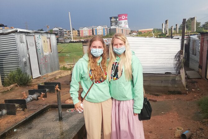 Private Soweto Tour 5 hours approximately from Johannesburg or Pretoria. - Orlando West and Vilakazi Street: Mandela and Tutu House perspectives