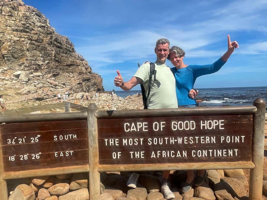 Private Tour:Cape of Good Hop>Chapman’s >Penguin>Seal island - Bo-Kaap, then Camps Bay: a day that starts with color and ends with coast
