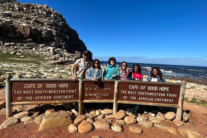 Private Tour Cape of Good Hope with Penguins - Bo-kaap in 20 minutes: a city-color stop with history behind it