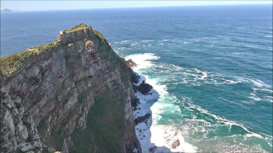 Private Tour: Table Mountain, Penguins Colony & Cape Of Good - A private Cape Peninsula day that actually feels like a day