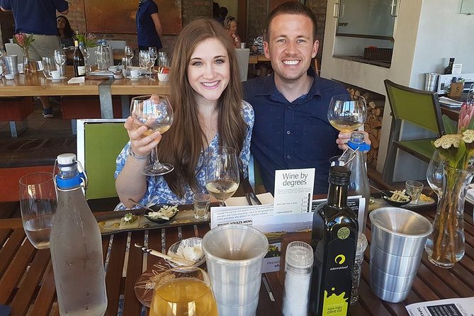 Private Wine Tour with Wine Expert to Stellenbosch-Franschhoek Wine Regions - Price and logistics for an 8-hour tasting loop